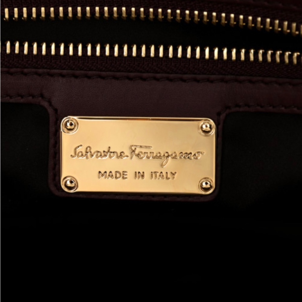 Handbag - Picture 6 of 13